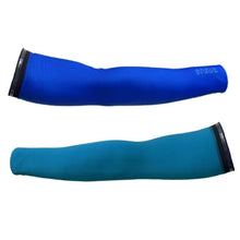 Load image into Gallery viewer, Reversible Arm Warmers: Royal Blue / Teal (Women&#39;s)
